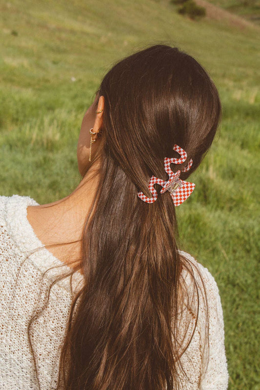 Red Wavy Checked Claw Clip