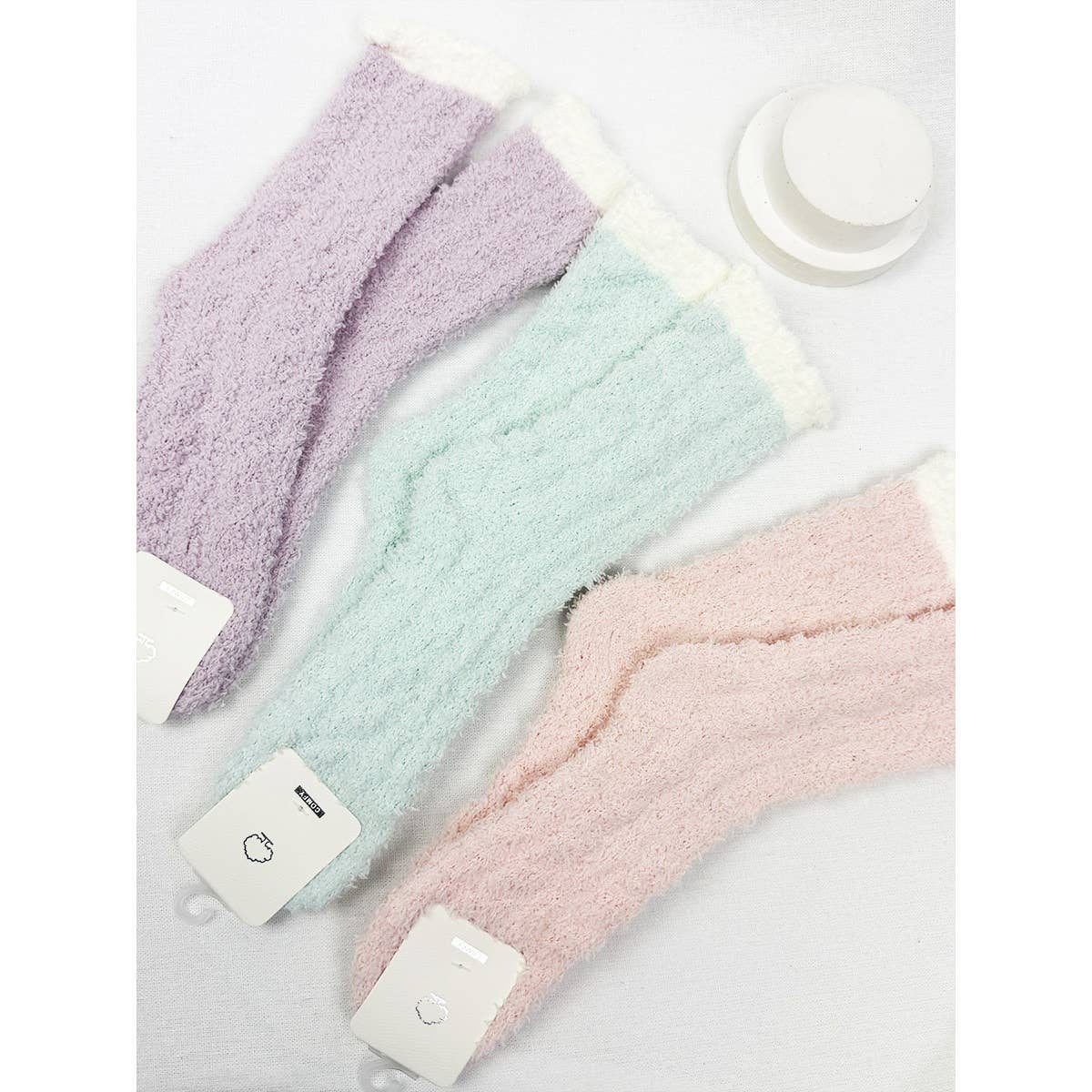 Cable Knit Pattern Two Tone Cozy Socks