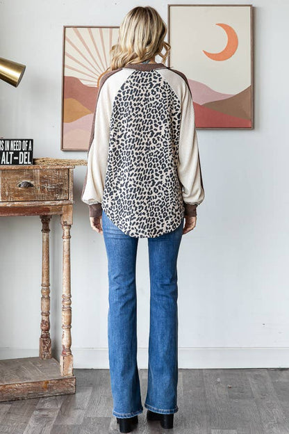 Animal Color Block V Neck Long Sleeve Pullover Top T5821