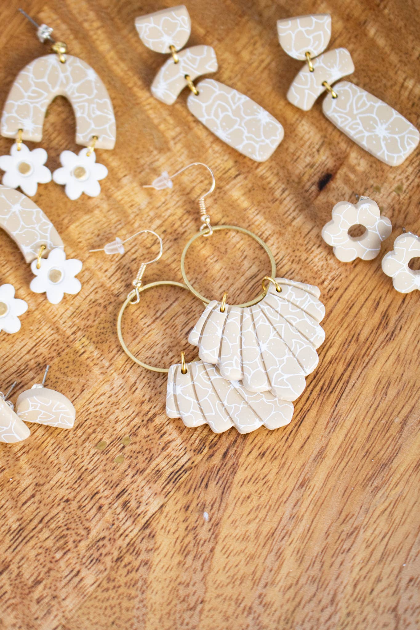 Neutral Flower Collection