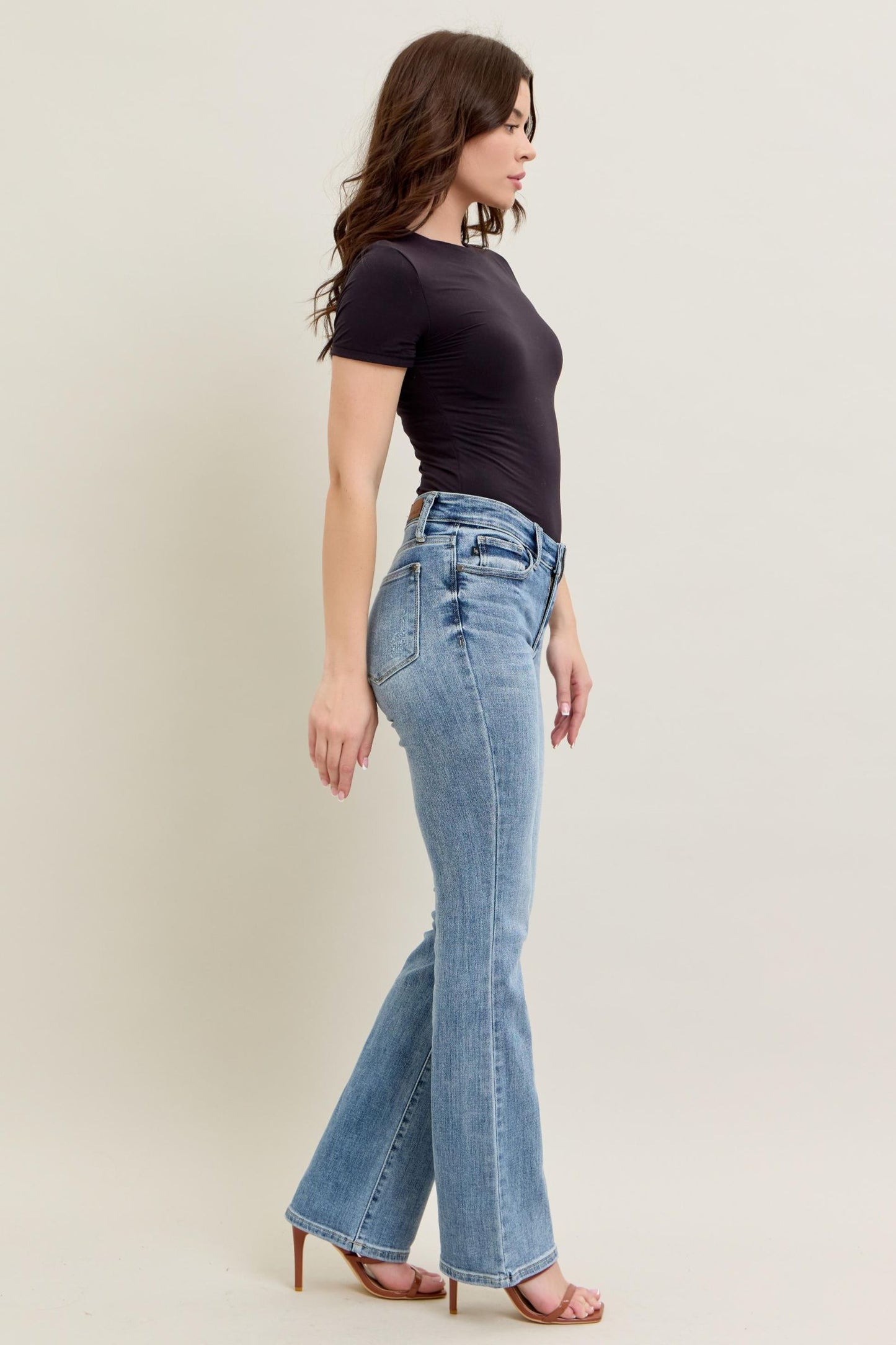 Judy Blue Mid-Rise Bootcut Jeans Regular & Plus