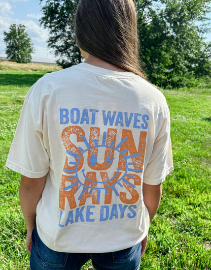 Sun Rays Boat Waves Tee