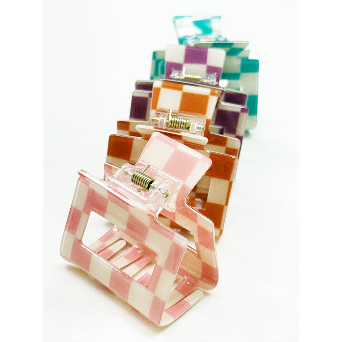 Most Wanted Checkered Hair Claw